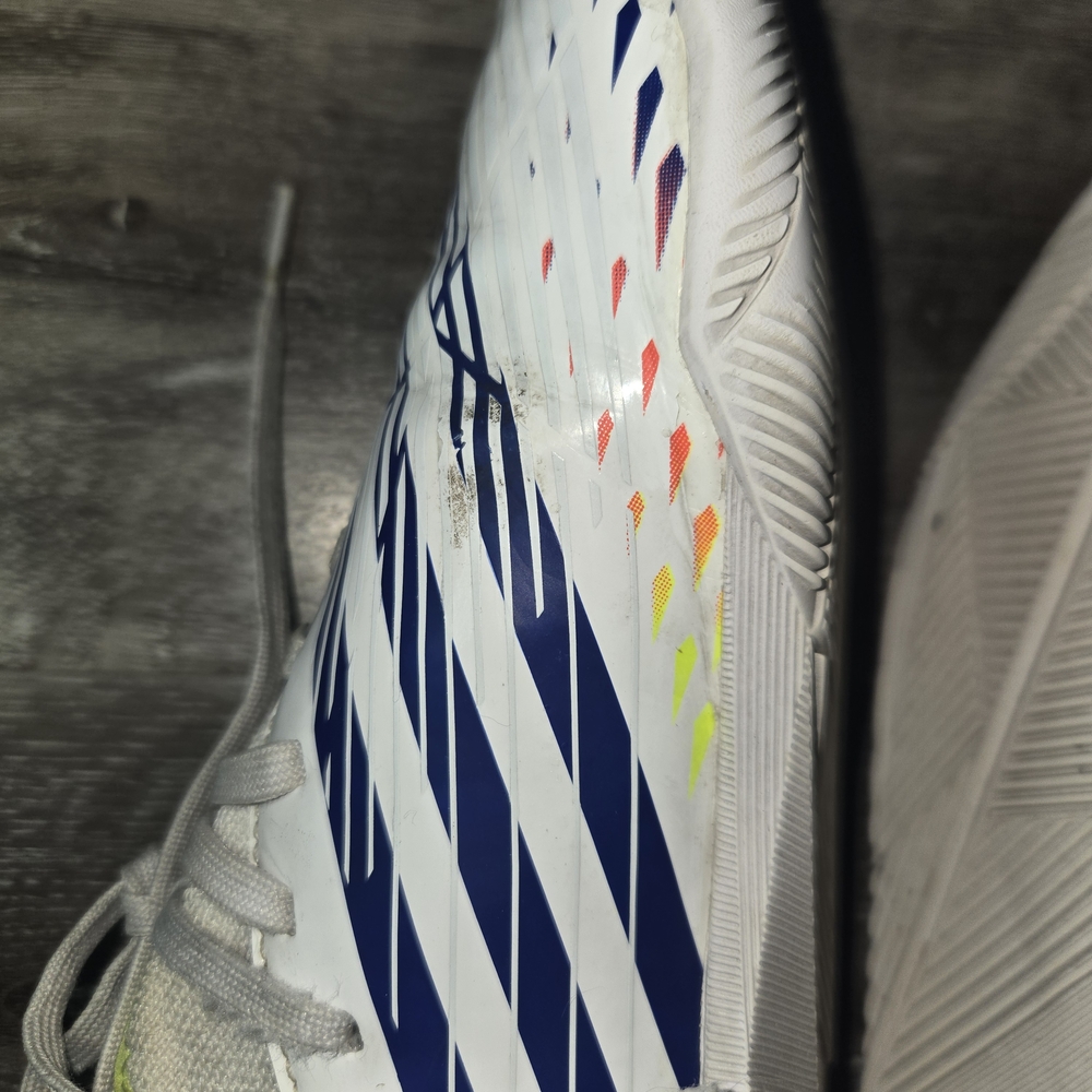 Adidas Yout Predator Edge.3 Indoor Soccer Shoes GV8517 White Solar Yellow Sz 4.5 - Picture 7 of 10